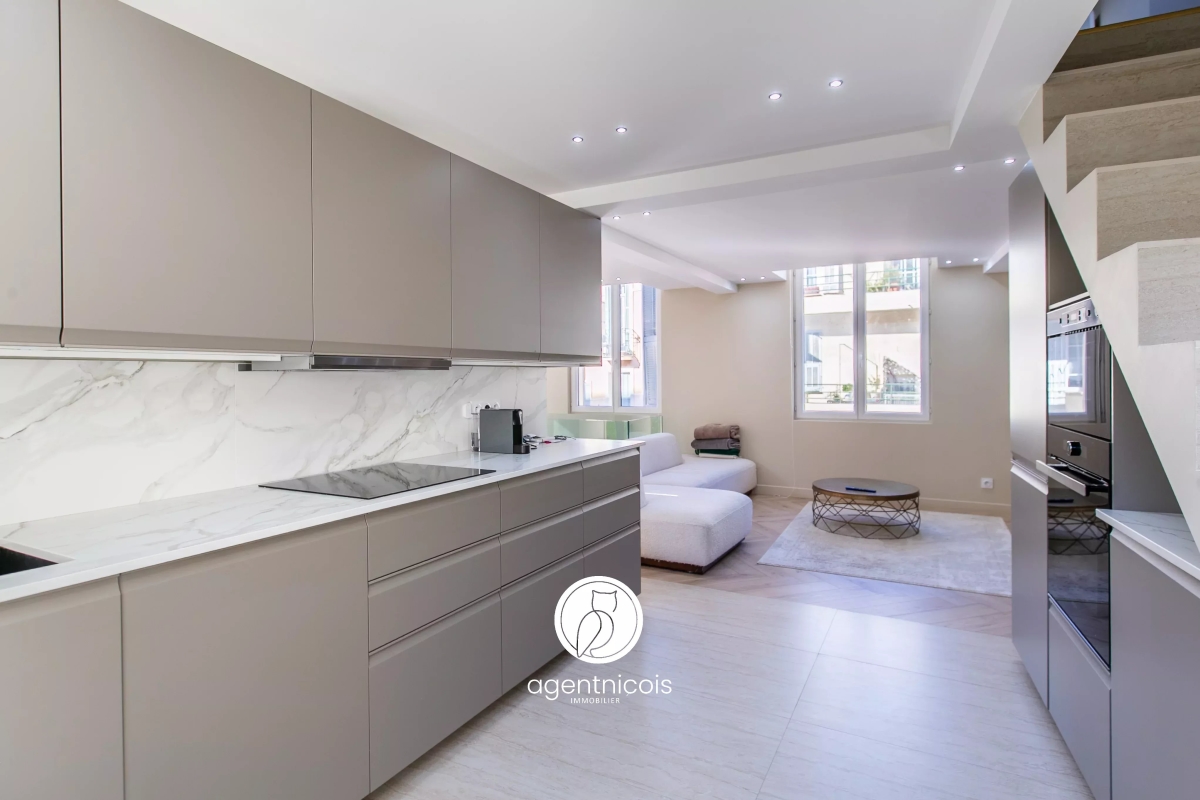 Maison de luxe à vendre à Nice, 590 000 €, Photo 7
