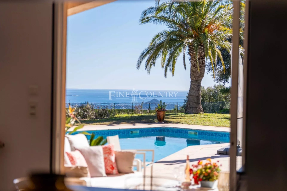 Maison de luxe à vendre à Les Adrets de l'Esterel, 1 895 000 €, Photo 3