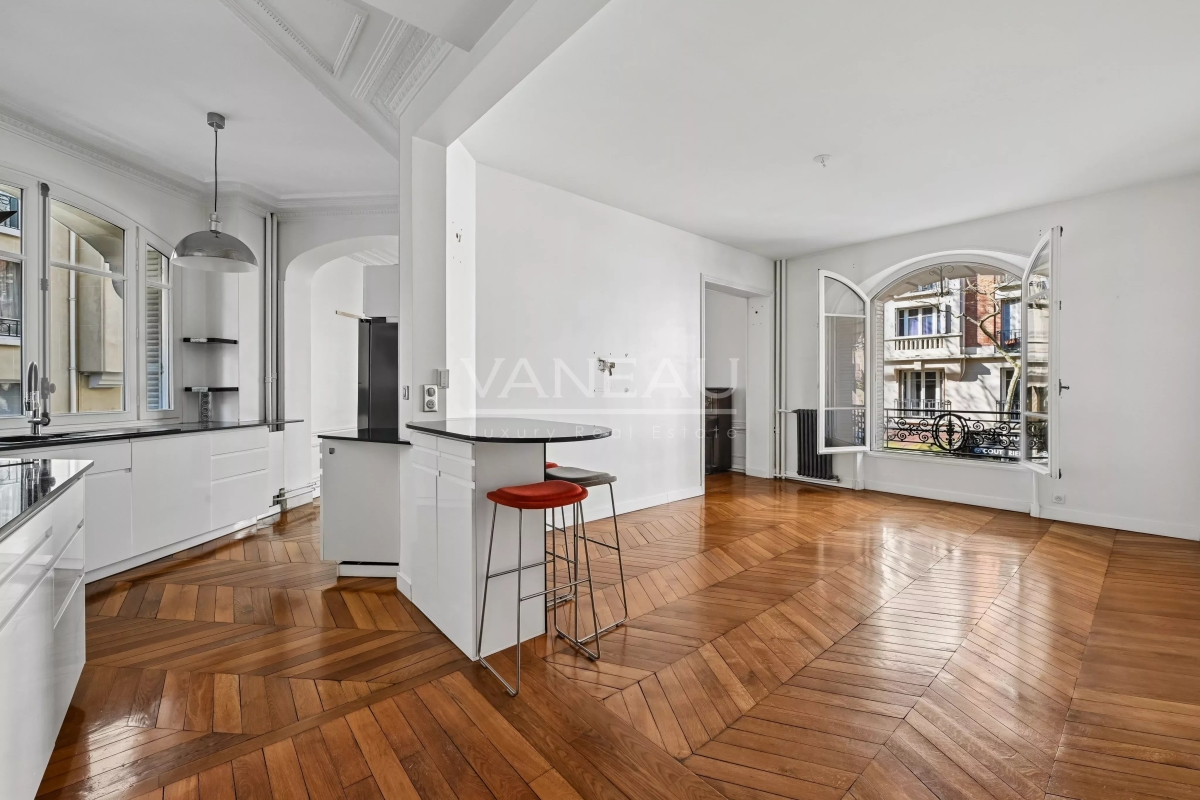 Luxury Apartment for sale in Paris 16Ème, 1 750 000 €, Photo 6