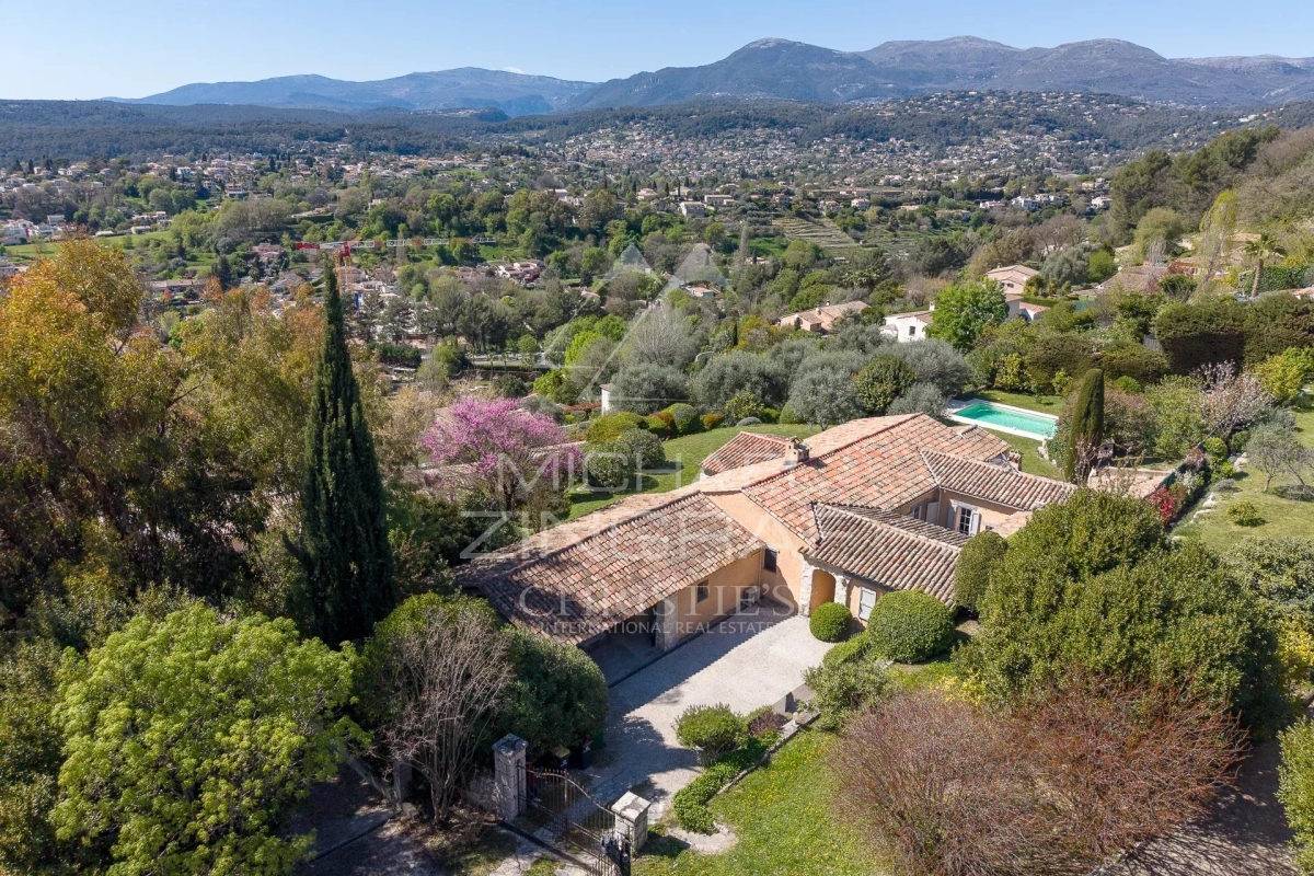 Luxury House for sale in Saint-Paul-de-Vence, 1 795 000 €, Photo 2