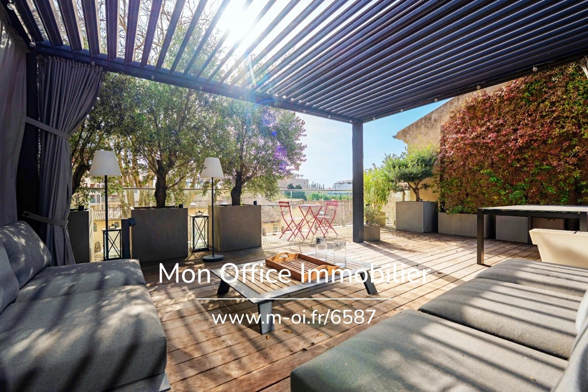 Maison de luxe à vendre à Aix-en-Provence, 1 975 000 €, Photo 1