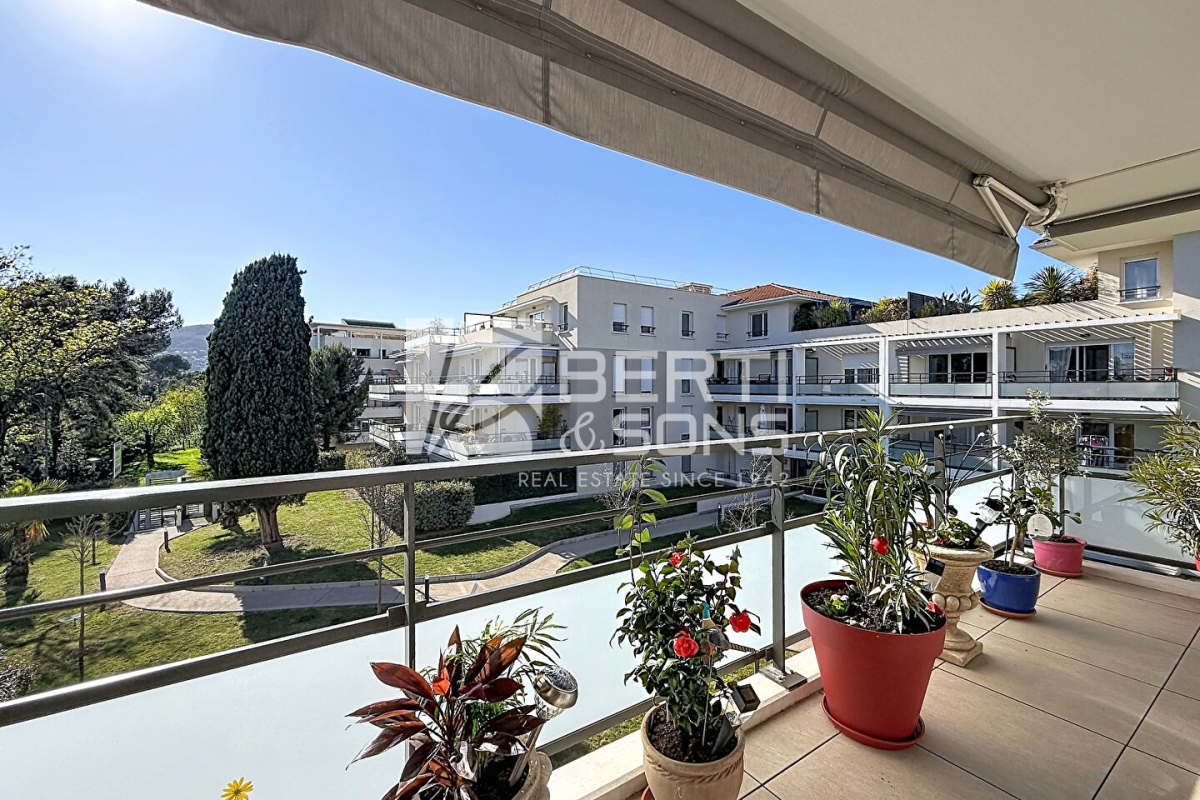 Luxury Apartment for sale in Cannes, 69 140 €, Photo 2