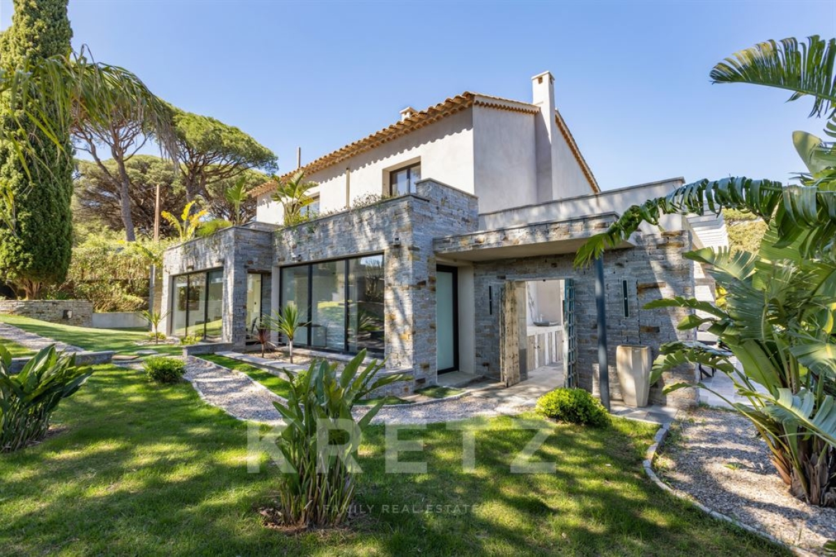 Luxury House for sale in Grimaud, 2 490 000 €, Photo 2