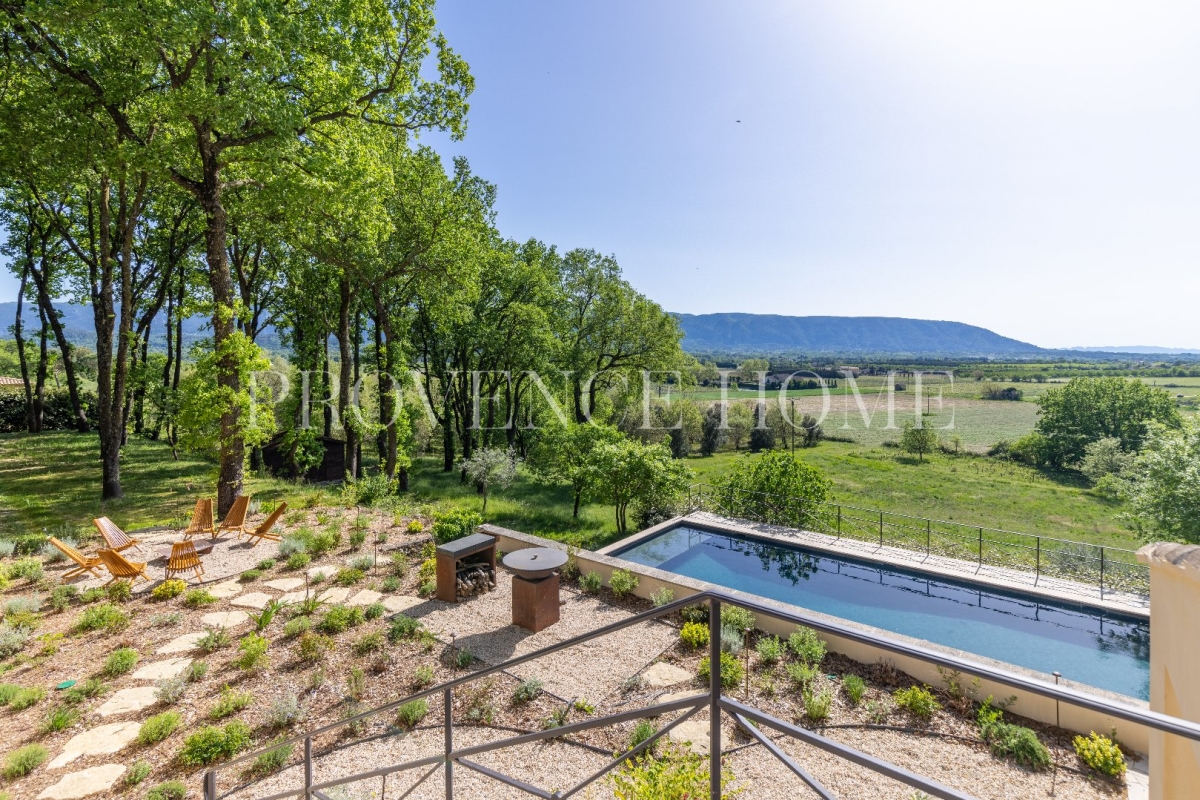 Luxury House for sale in Gordes, 3 200 000 €, Photo 2