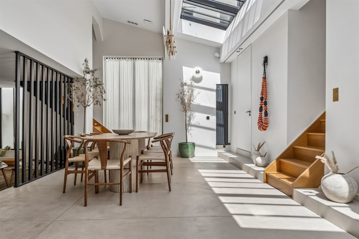 Luxury Apartment for sale in Paris 18Ème, 1 850 000 €, Photo 7