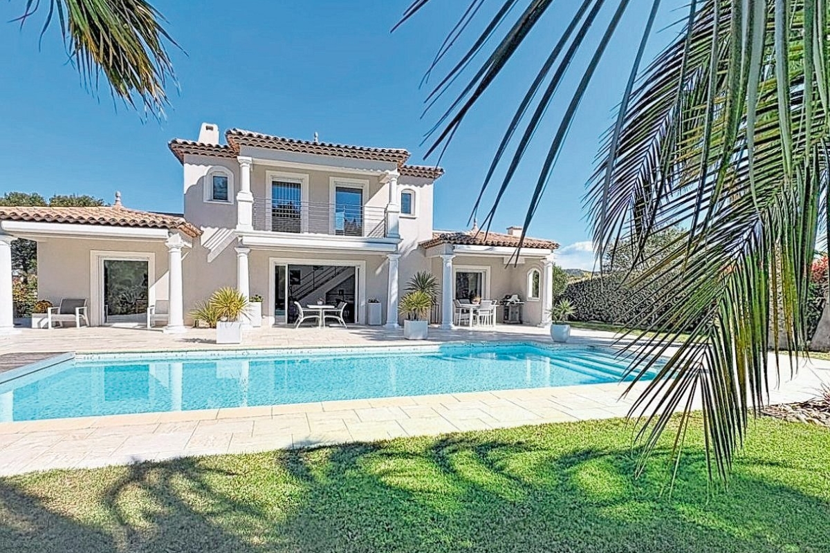 Maison de luxe à vendre à Saint-Raphaël, 1 325 000 €, Photo 1
