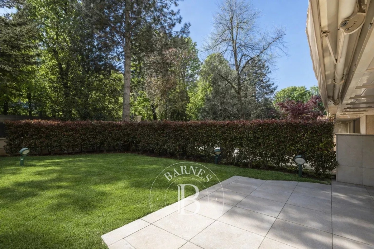Luxury Apartment for sale in Neuilly-sur-Seine, 3 440 000 €, Photo 1