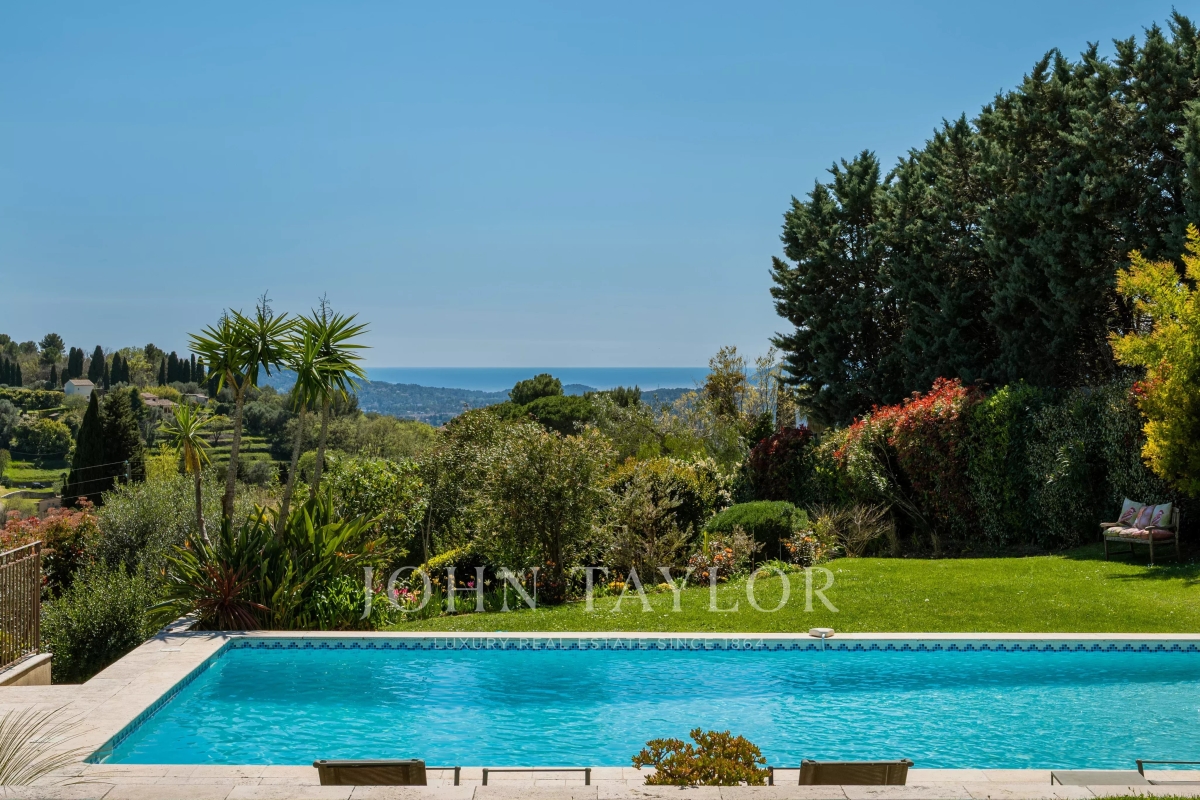 Maison de luxe à vendre à Châteauneuf-Grasse, 2 350 000 €, Photo 2