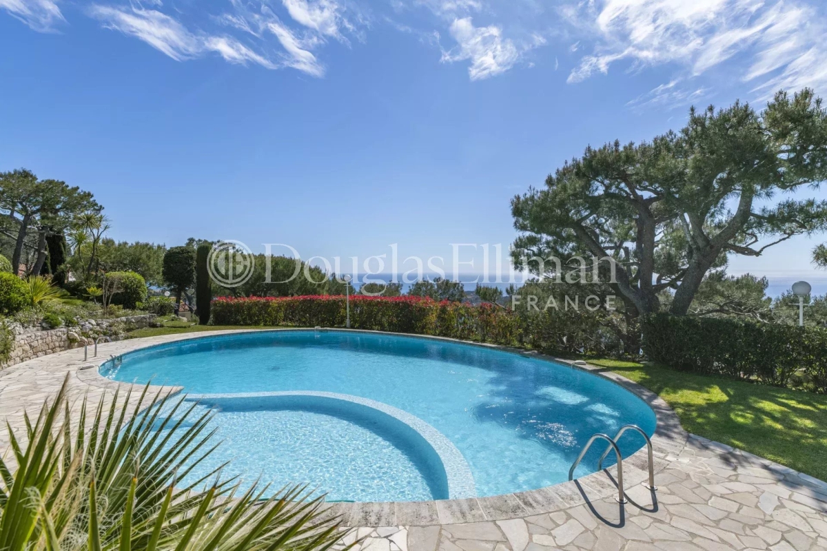 Luxury Apartment for sale in Villefranche-sur-Mer, 1 990 000 €, Photo 2