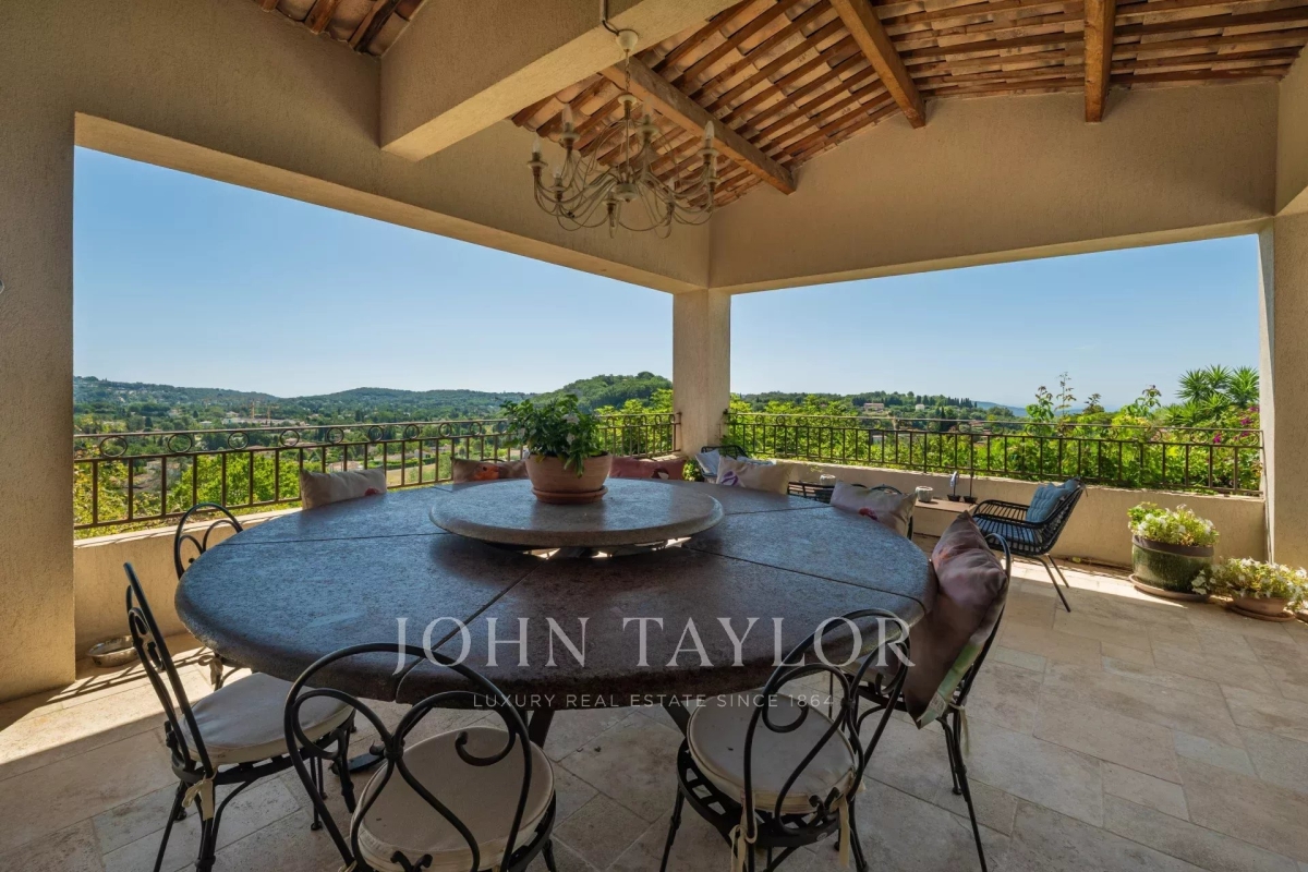 Maison de luxe à vendre à Châteauneuf-Grasse, 2 350 000 €, Photo 3