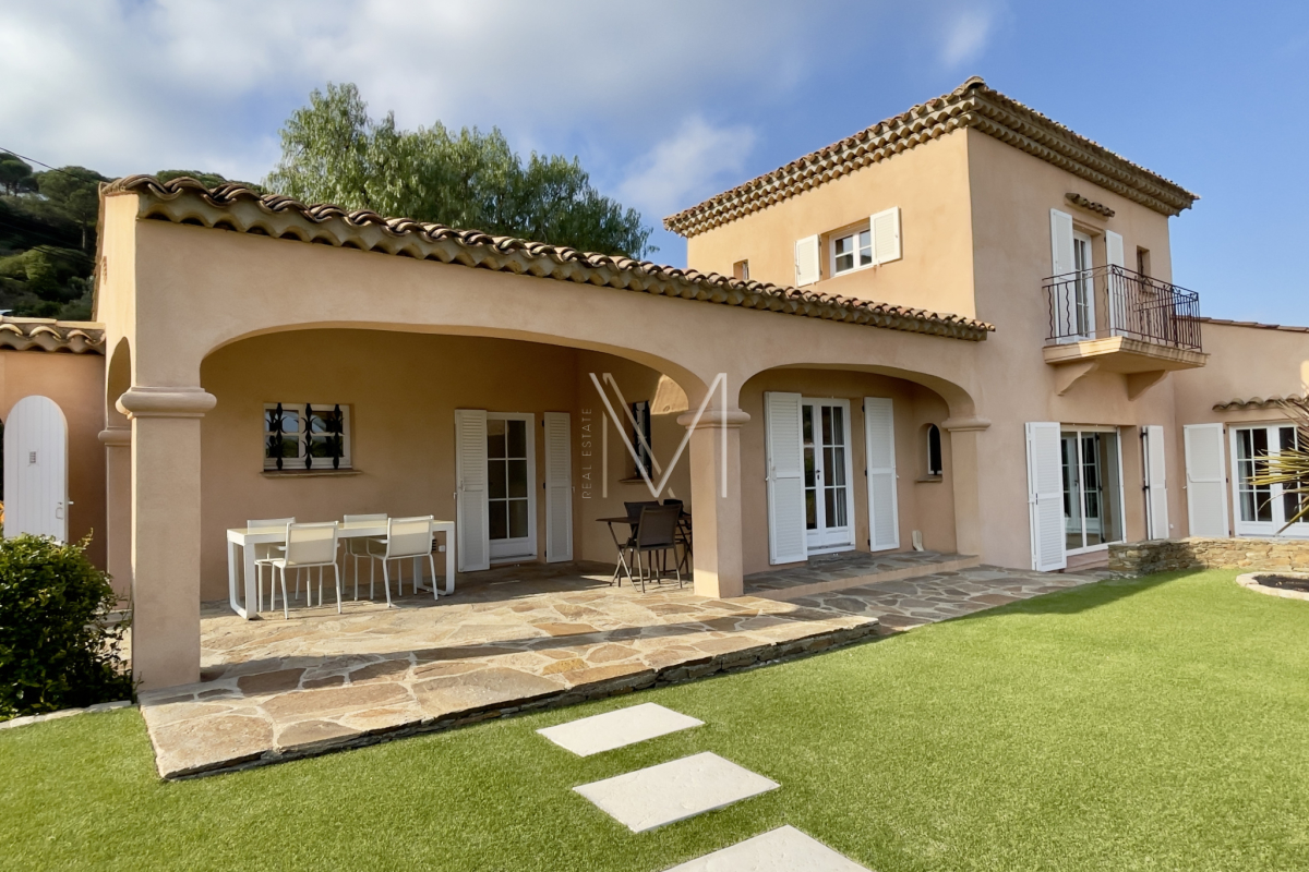 Luxury House for sale in Grimaud, 1 595 000 €, Photo 2