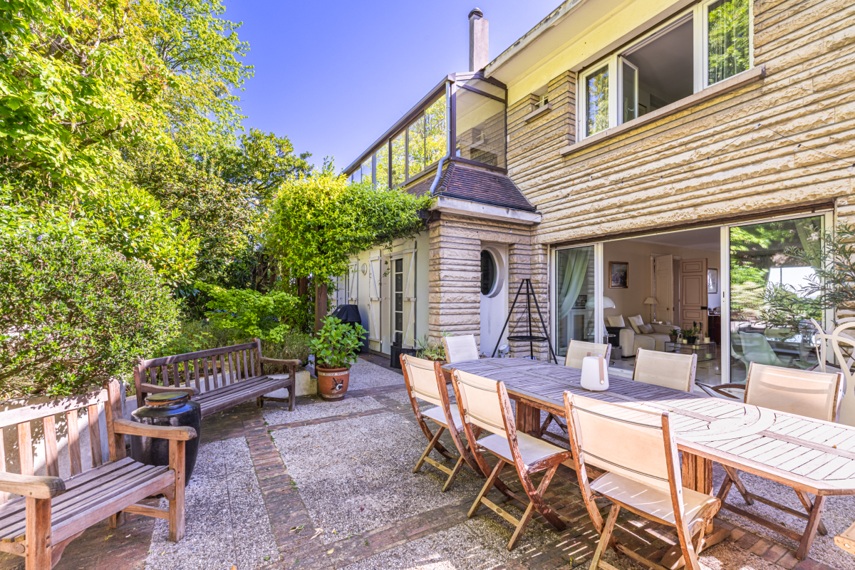 Maison de luxe à vendre à Suresnes, 2 780 000 €, Photo 2