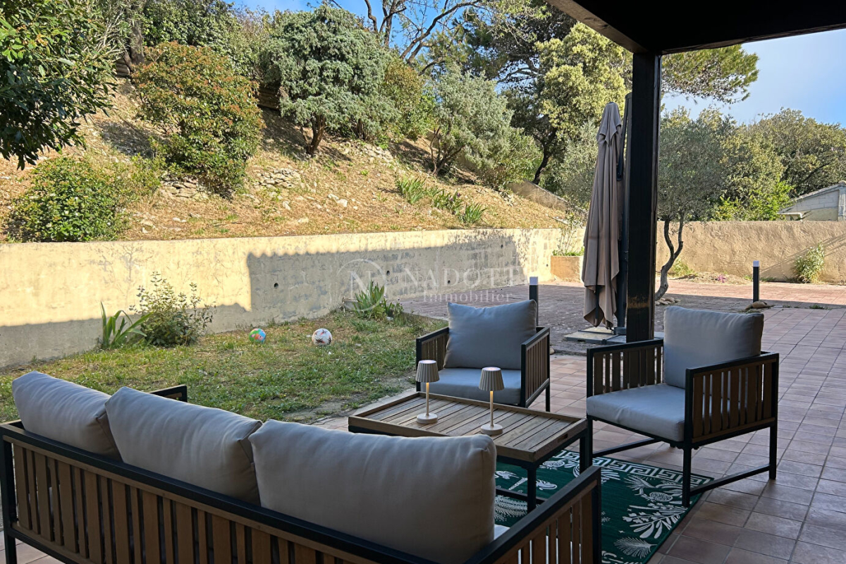 Maison de luxe à vendre à Villeneuve-Lès-Avignon, 572 000 €, Photo 3