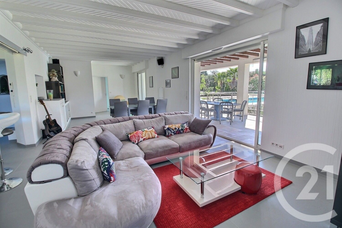 Maison de luxe à vendre à Roquefort-les-Pins, 1 490 000 €, Photo 4