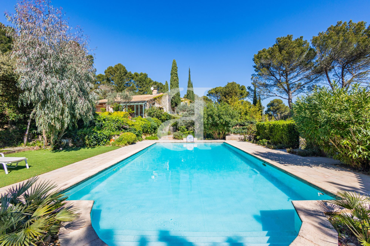 Maison de luxe à vendre à L Isle-sur-La-Sorgue, 1 064 000 €, Photo 6