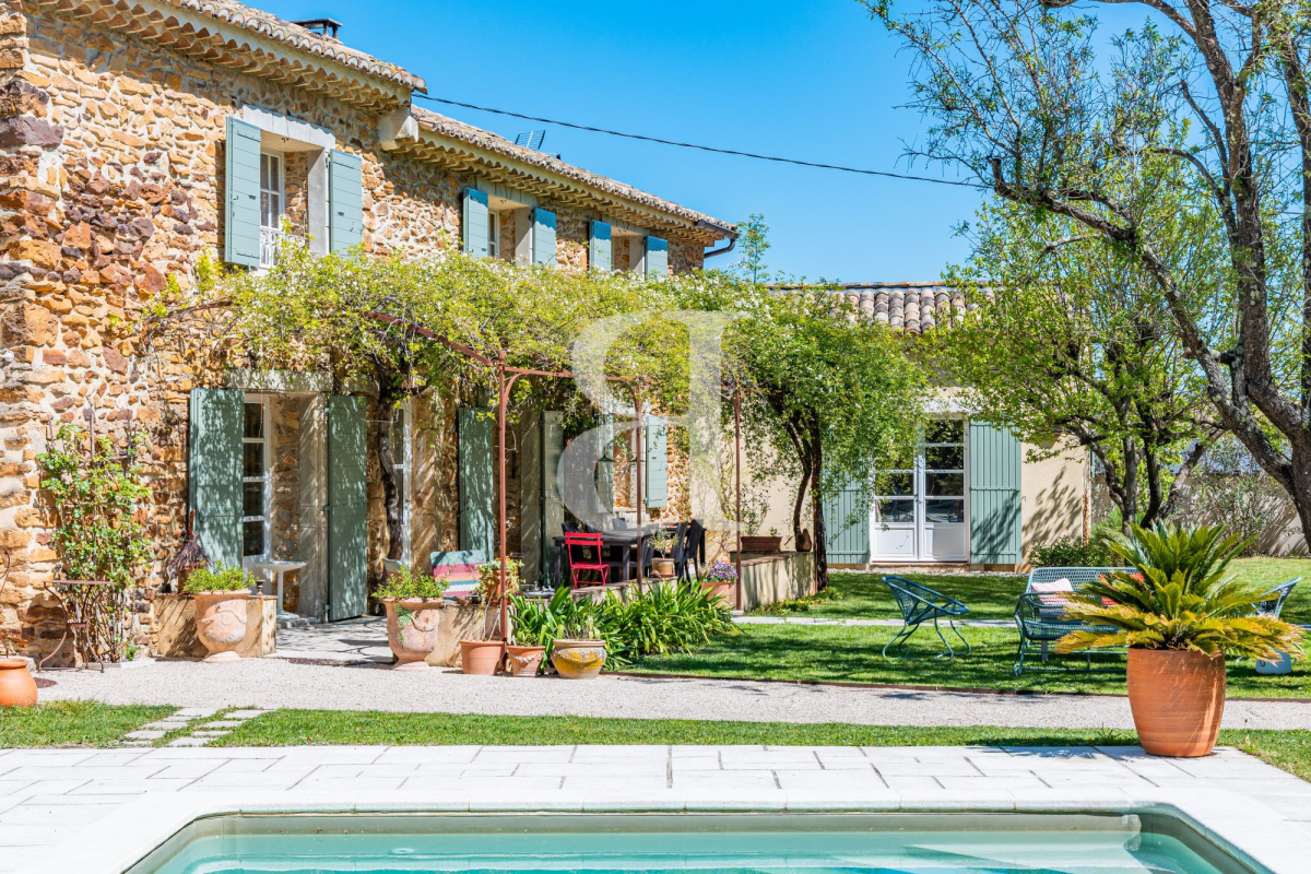 Luxury House for sale in Sainte-Cécile-les-Vignes, 775 000 €, Photo 7