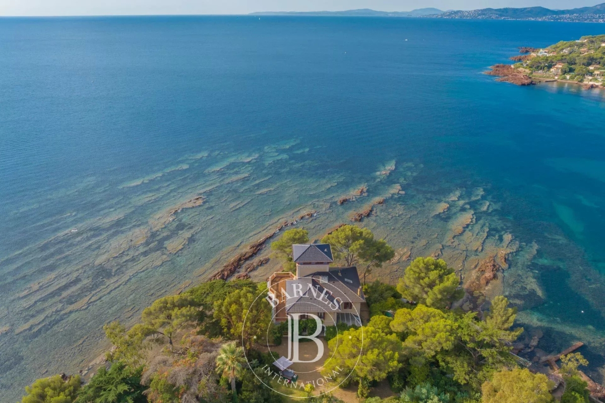 Maison de luxe à vendre à Saint-Raphaël, 9 800 000 €, Photo 3