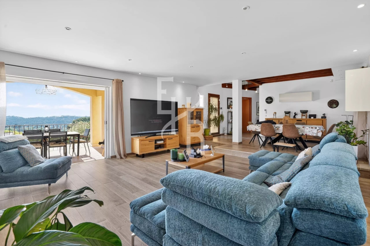 Luxury House for sale in Mougins, 1 350 000 €, Photo 4