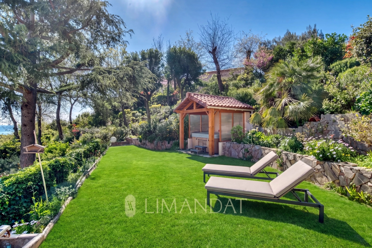 Maison de luxe à vendre à Menton, 1 095 000 €, Photo 4