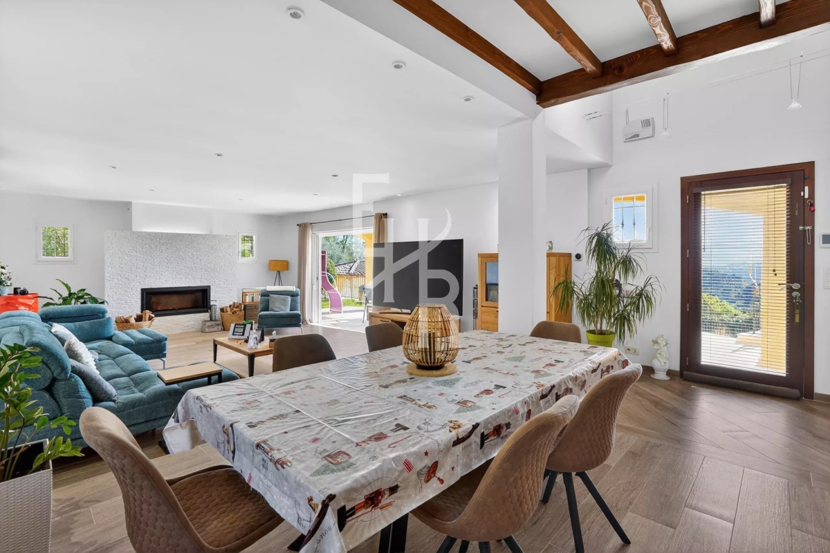 Luxury House for sale in Mougins, 1 350 000 €, Photo 5