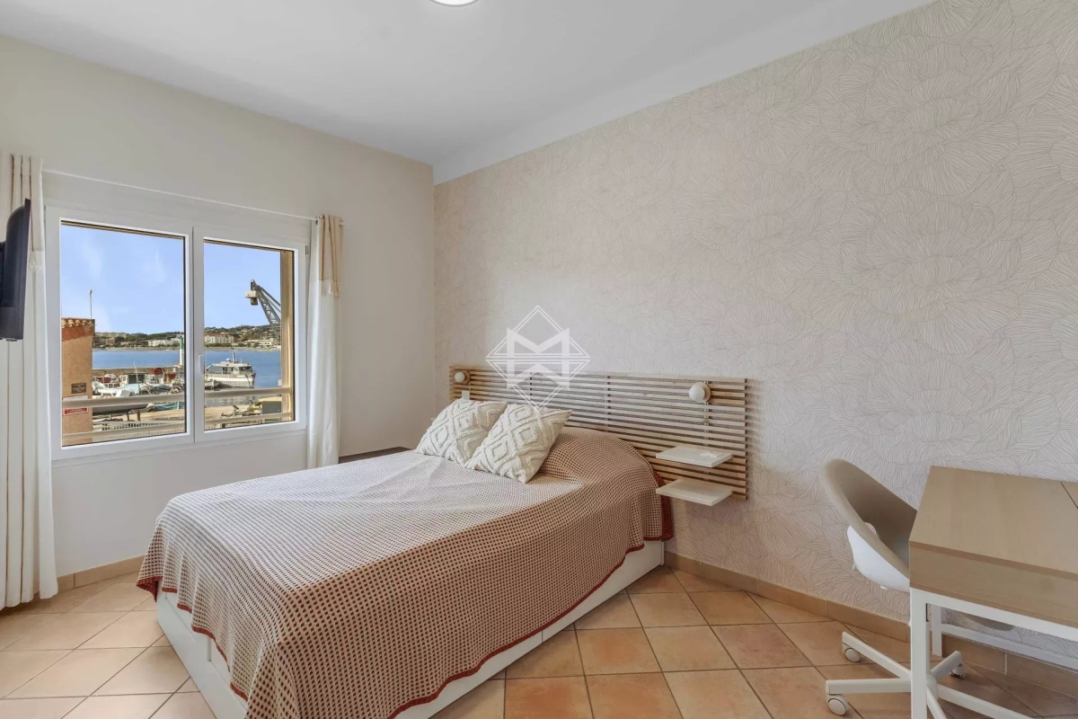 Luxury House for sale in La Seyne-sur-Mer, 1 150 000 €, Photo 7