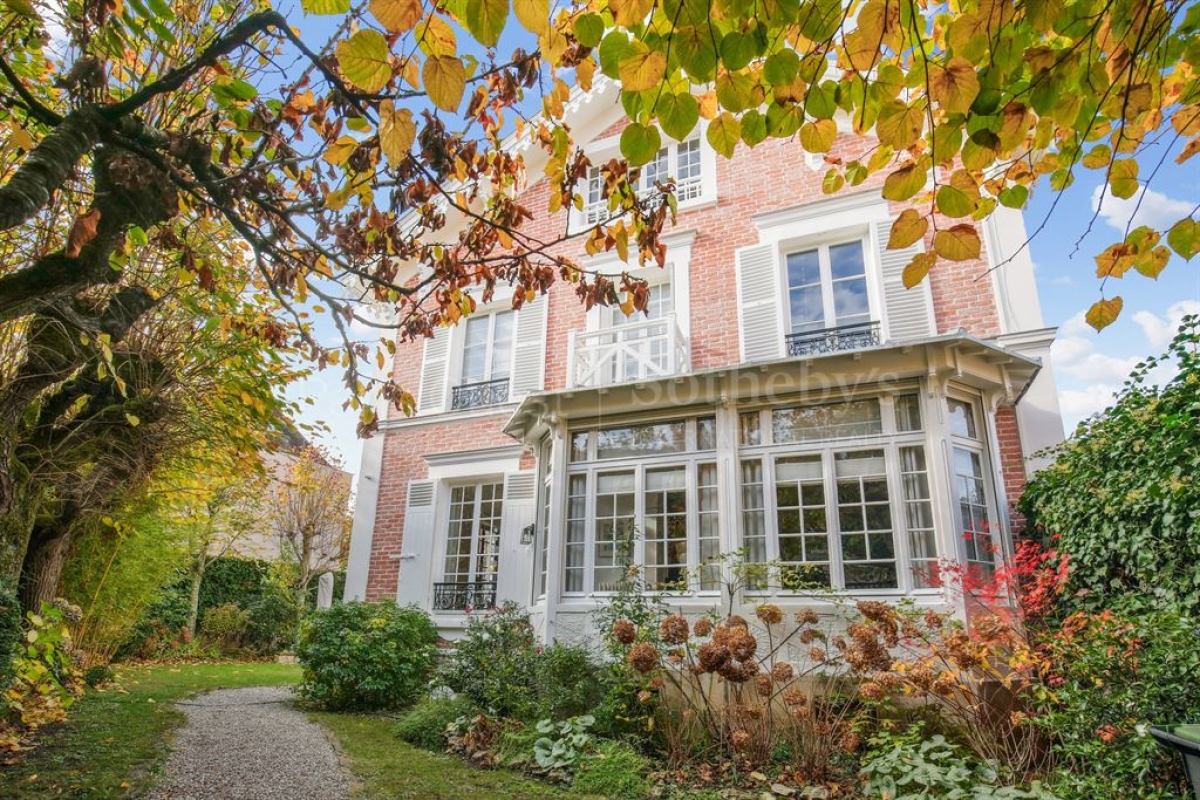 Maison de luxe à vendre à La Celle-Saint-Cloud, 1 790 000 €, Photo 1
