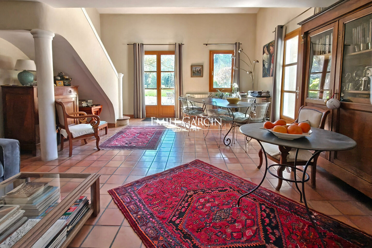 Maison de luxe à vendre à Cavaillon, 850 000 €, Photo 3