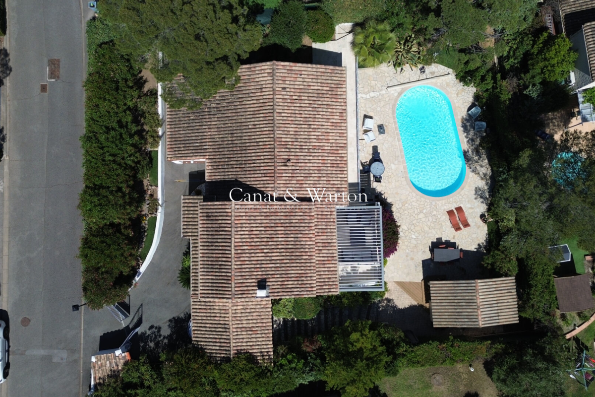 Maison de luxe à vendre à Saint-Raphaël, 1 098 000 €, Photo 3