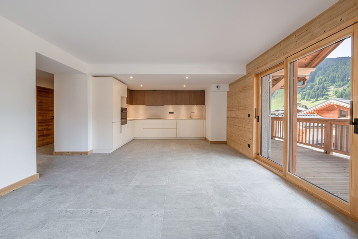 Luxury Apartment for sale in Morzine, 1 400 000 €, Photo 3