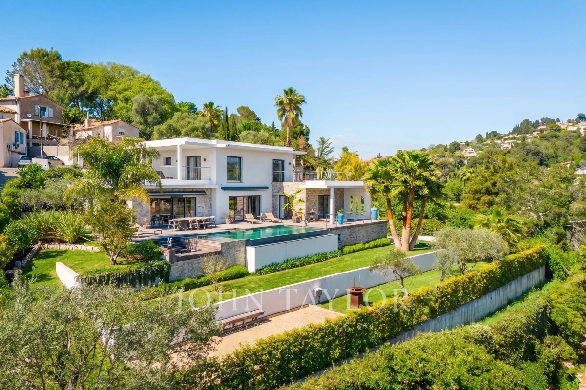 Maison de luxe à louer à Mougins, 14 000 €, Photo 3