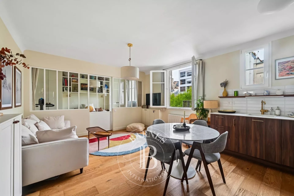 Appartement de luxe à vendre à Paris 7Ème, 850 000 €, Photo 1