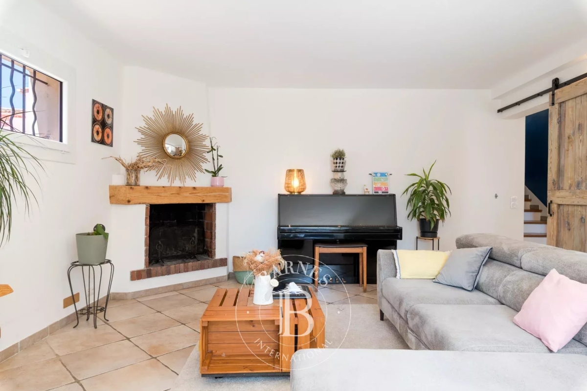 Maison de luxe à vendre à Saint-Paul-de-Vence, 549 000 €, Photo 7