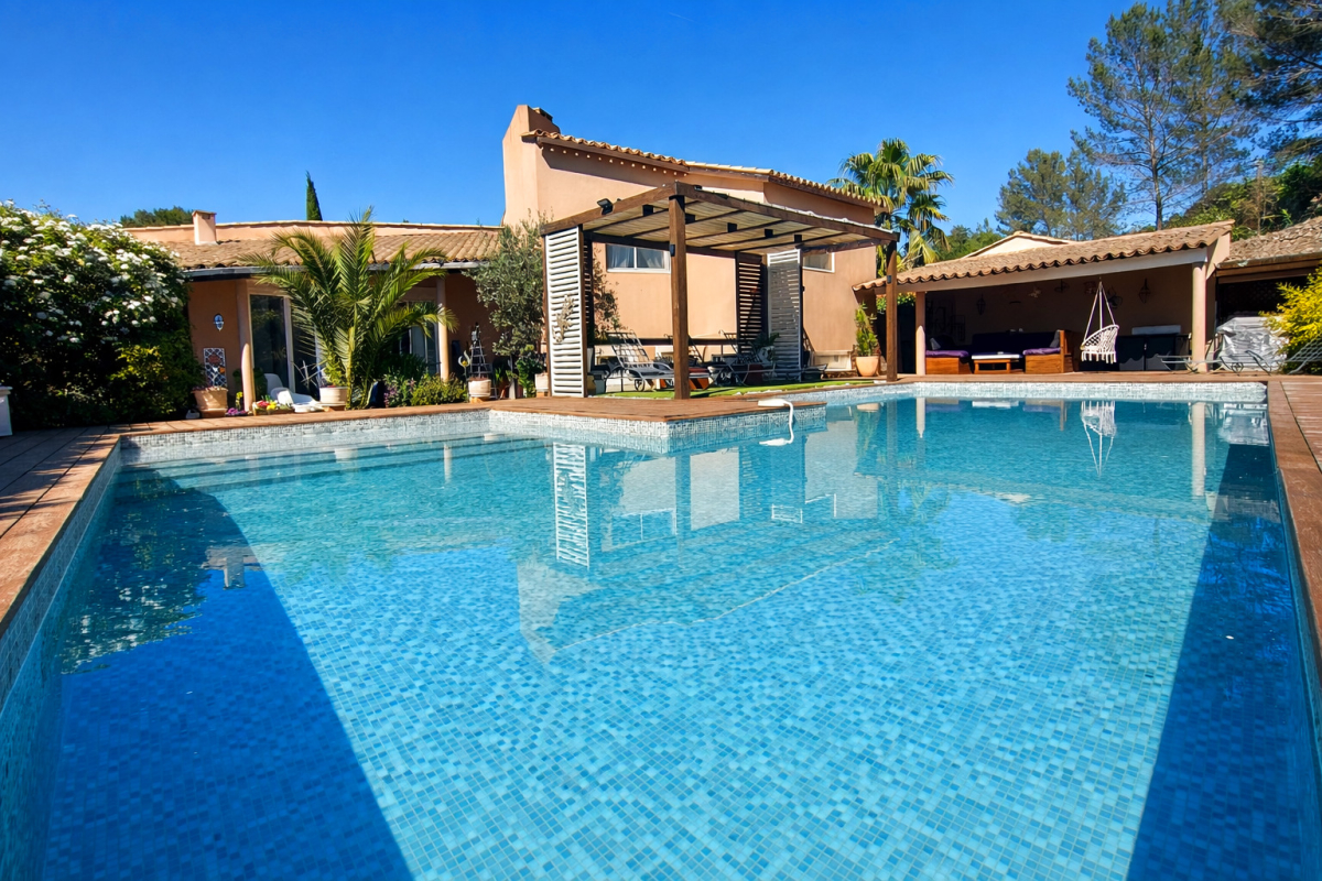 Maison de luxe à vendre à Trans-en-Provence, 880 000 €, Photo 3