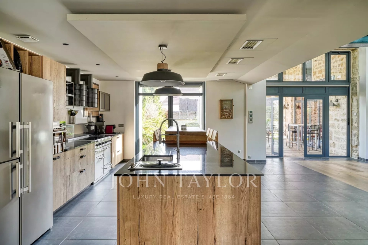 Luxury House for sale in Jouy-le-Moutier, 1 020 000 €, Photo 6