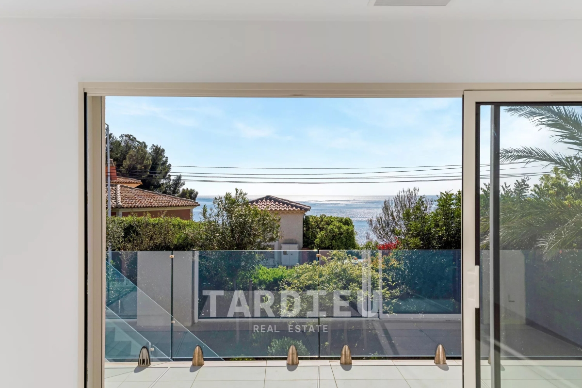 Luxury House for sale in Cavalaire-sur-Mer, 1 750 000 €, Photo 7