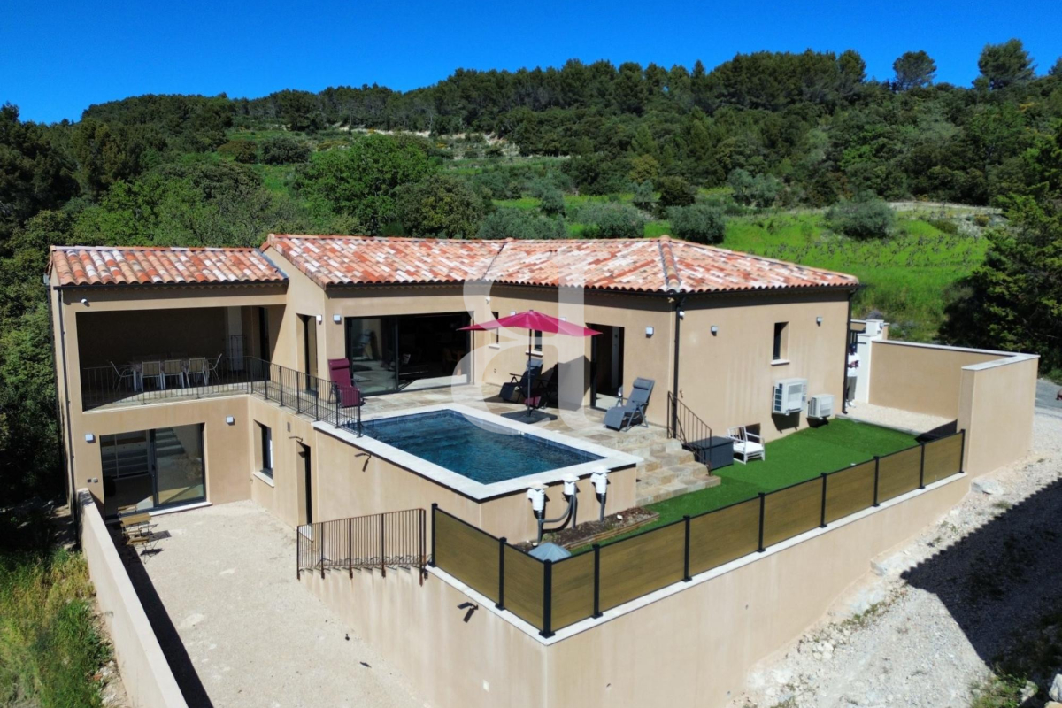Maison de luxe à vendre à Vacqueyras, 645 000 €, Photo 1