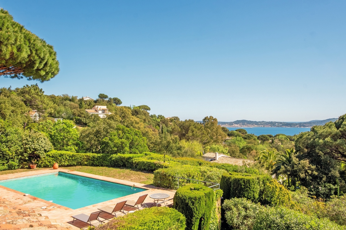 Luxury House for sale in Grimaud, 3 150 000 €, Photo 1