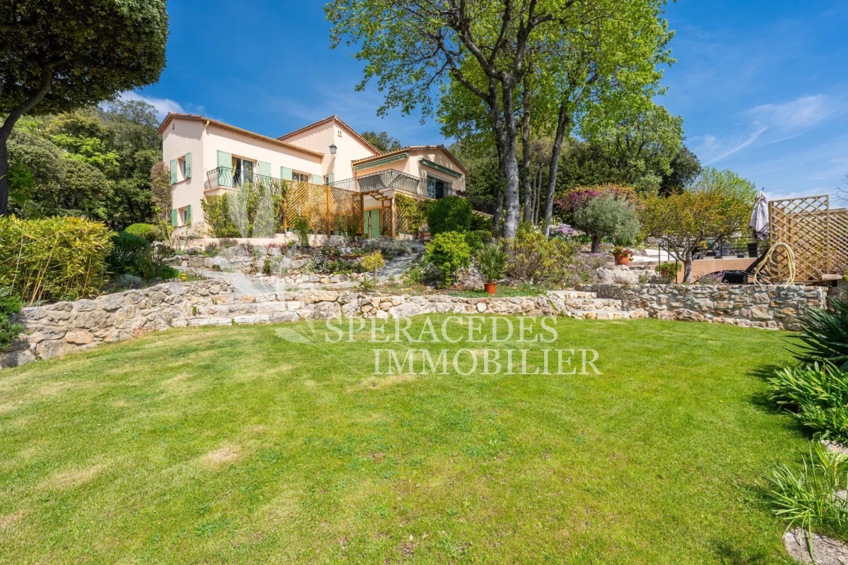 Luxury House for sale in Spéracèdes, 1 450 000 €, Photo 1