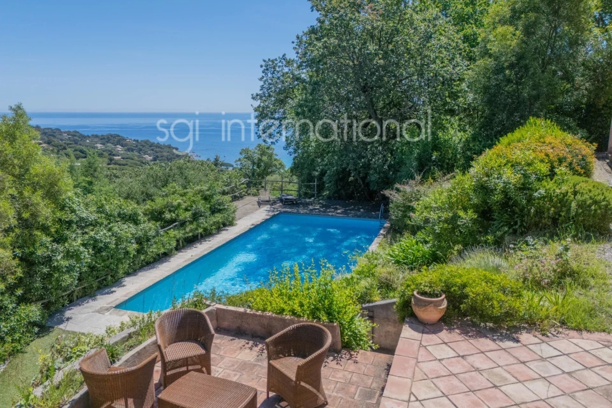 Luxury House for sale in Ramatuelle, 4 500 000 €, Photo 1