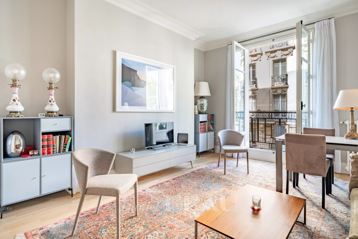 Appartement de luxe à vendre à Paris 16ème, 890 000 €, Photo 2