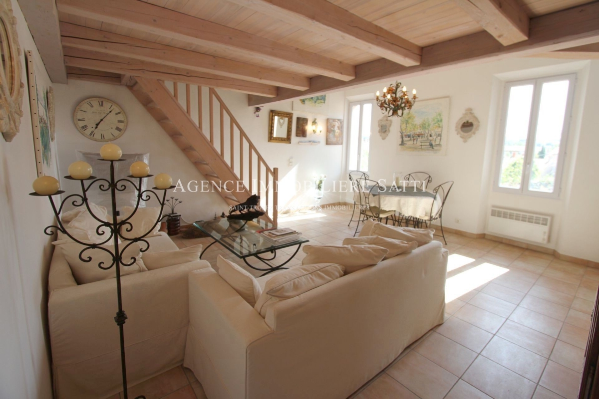 Luxury Apartment for sale in Saint-Tropez, 1 790 000 €, Photo 2