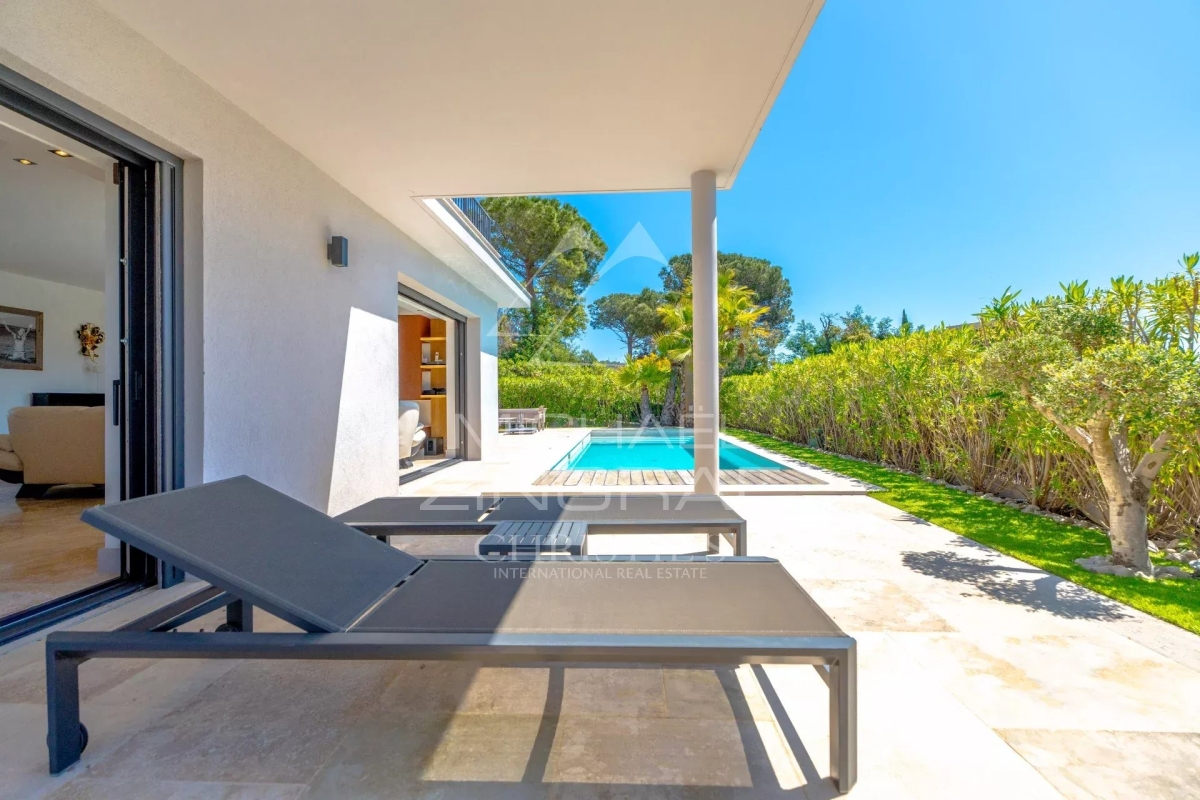 Luxury House for sale in Sainte-Maxime, 2 195 000 €, Photo 1