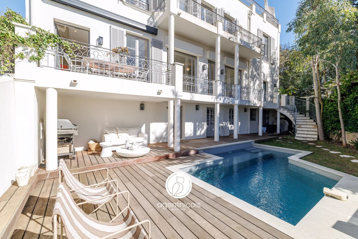 Maison de luxe à vendre à Nice, 2 780 000 €, Photo 1