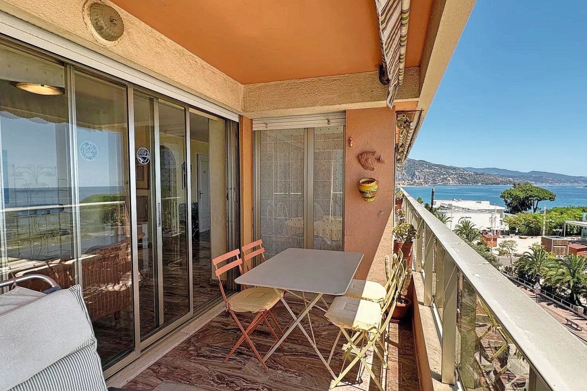 Appartement de luxe à vendre à Roquebrune-Cap-Martin, 650 000 €, Photo 2