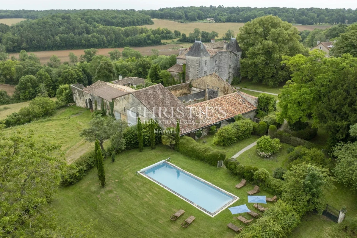 Luxury House for sale in Angoulême, 1 166 000 €, Photo 2