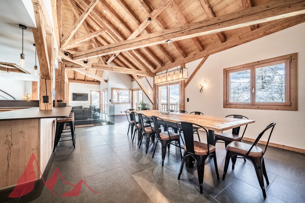 Luxury House for sale in Morzine, 2 550 000 €, Photo 2