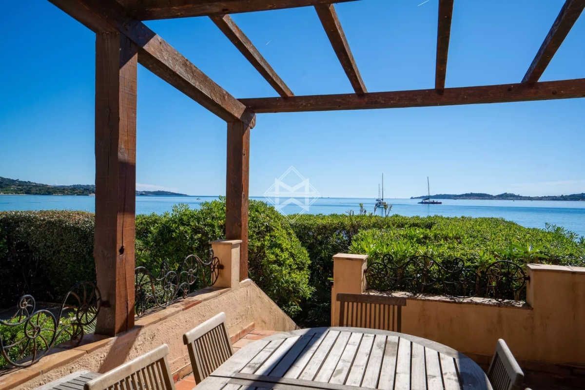 Maison de luxe à vendre à Port Grimaud, 3 100 000 €, Photo 2