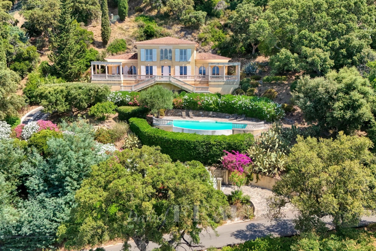 Luxury House for sale in Rayol Canadel sur Mer, 3 885 000 €, Photo 3