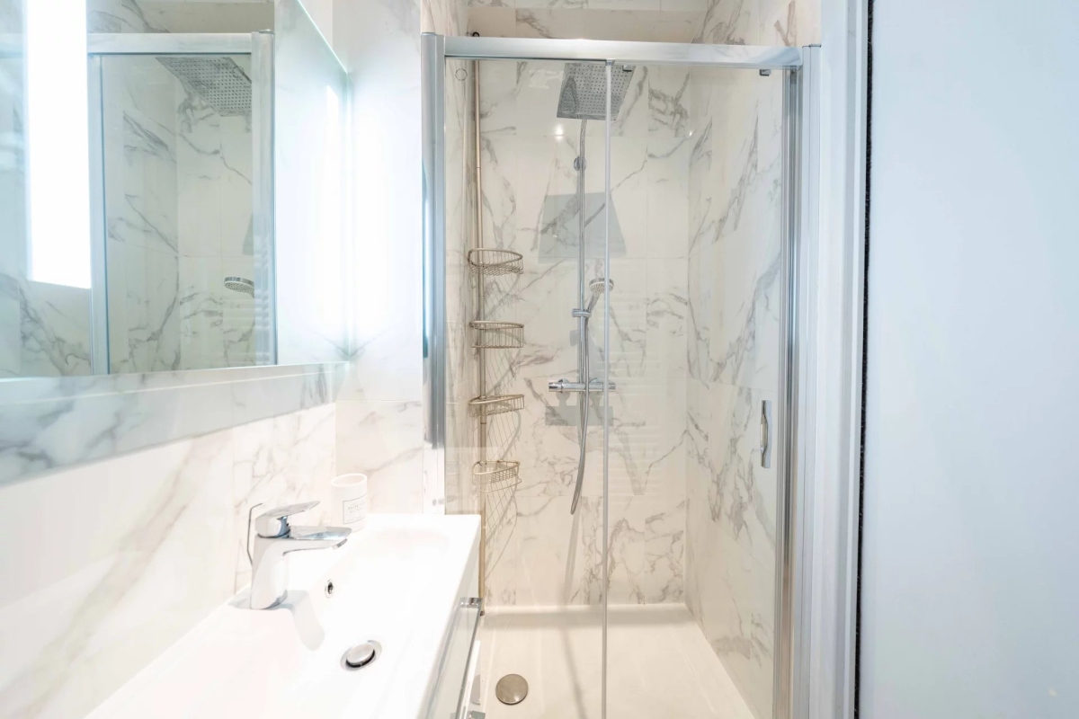 Luxury Apartment for sale in Beaulieu-sur-Mer, 659 000 €, Photo 5