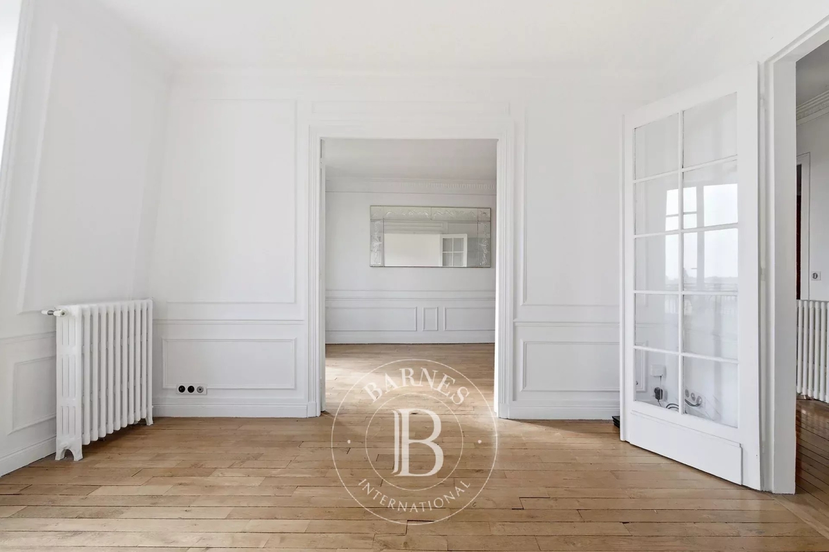 Luxury Apartment for sale in Paris 12Ème, 740 000 €, Photo 5
